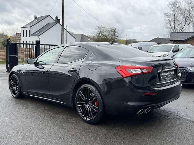 Maserati Ghibli 3.0 V6 BiTurbo / CARPLAY / NAV / BLACK /, Autos, Maserati, Achat, Entreprise, Automatique, 254 kW