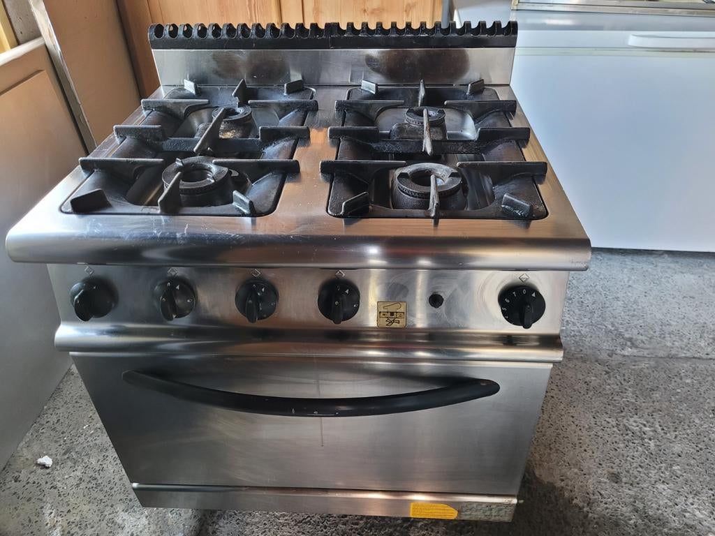 Piano pro avec crédence et hotte, Enlèvement, Gaz