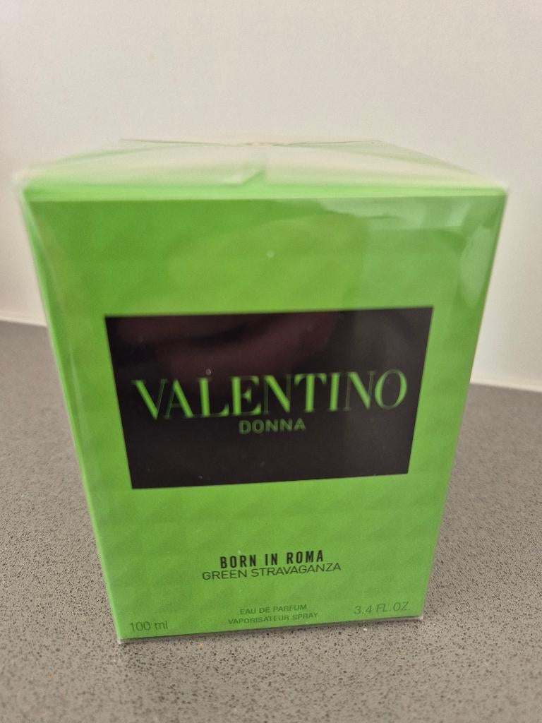 Valentino Donna born in roma, Enlèvement, Neuf