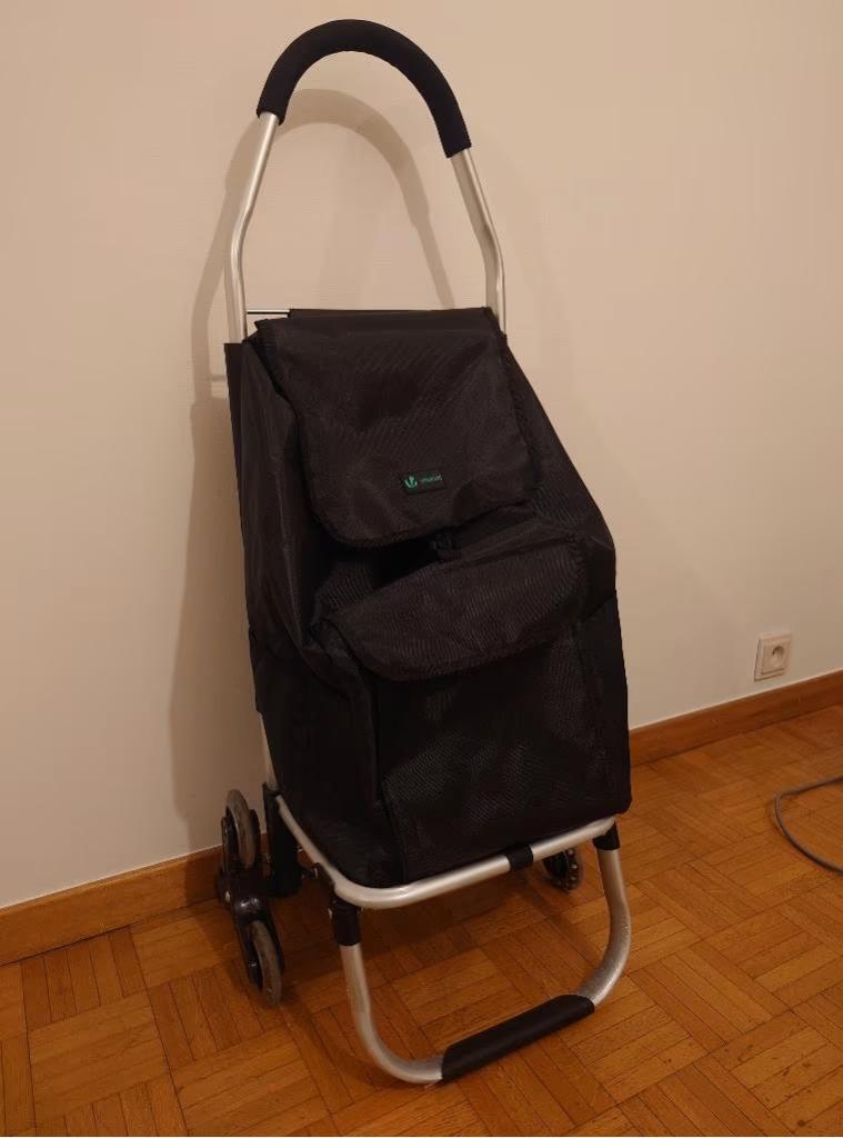 Chariot de Courses Vounot, Enlèvement