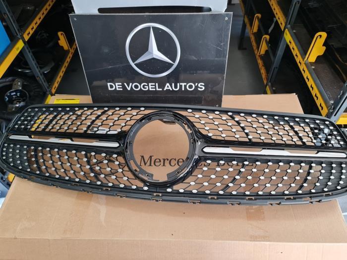 Calandre d'un Mercedes GLC-Klasse, Autos : Pièces & Accessoires, Carrosserie & Tôlerie, Neuf, 3 mois de garantie, -, -