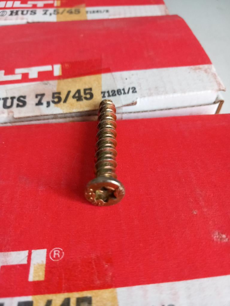 Hilti HUS schroefankers, Doe-het-zelf en Bouw, Ophalen of Verzenden, Nieuw, Minder dan 50 mm, Overige typen