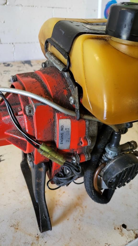 Bosmaaier  kawasaki, Ophalen