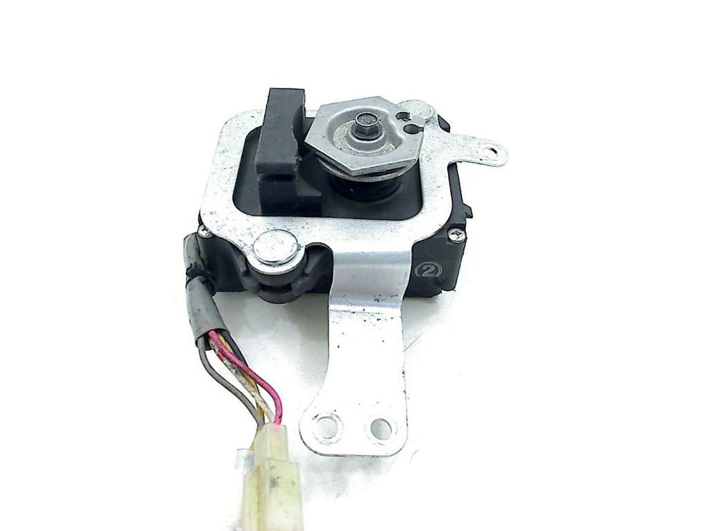 SERVO MOTEUR Kawasaki ZX 6 R 2009-2012 (NINJA ZX-6R ZX600R), Motos, Dhr. S. di Majo, Utilisé, Info@cama-motorparts.nl, P.J. Troelstraweg 8 8
3144 CX  MAASSLUIS, NL