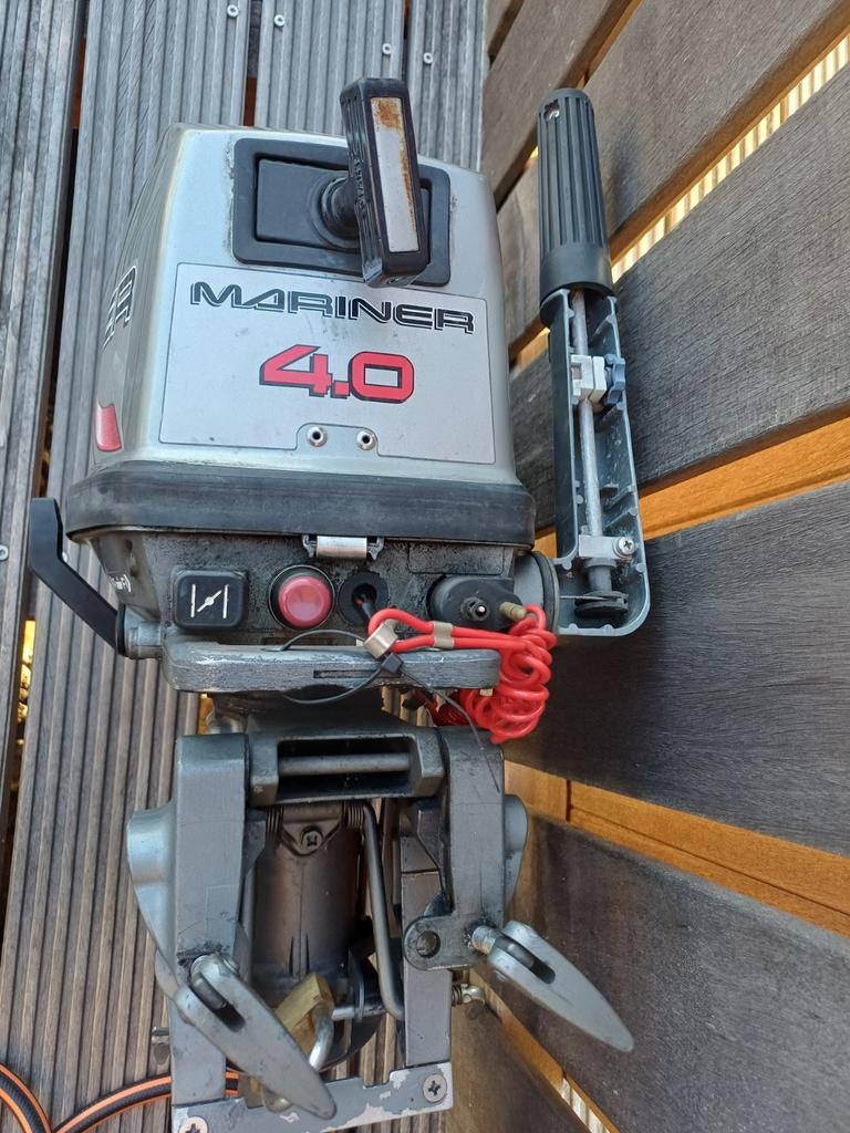 Moteur hors-bord Mariner 4 CV 2 temps, Enlèvement, Utilisé