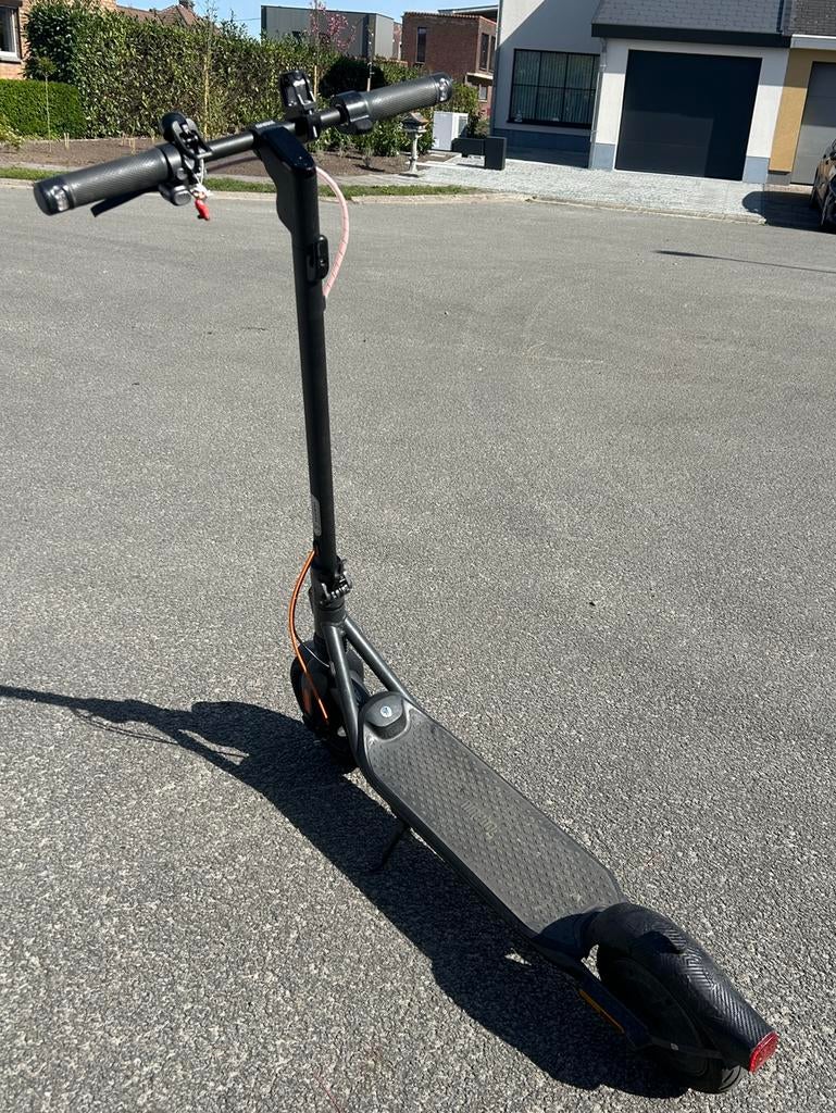 Ninebot f2 Pro (customized), Fietsen en Brommers, Steps, Gebruikt, Elektrische step (E-scooter), Ophalen of Verzenden