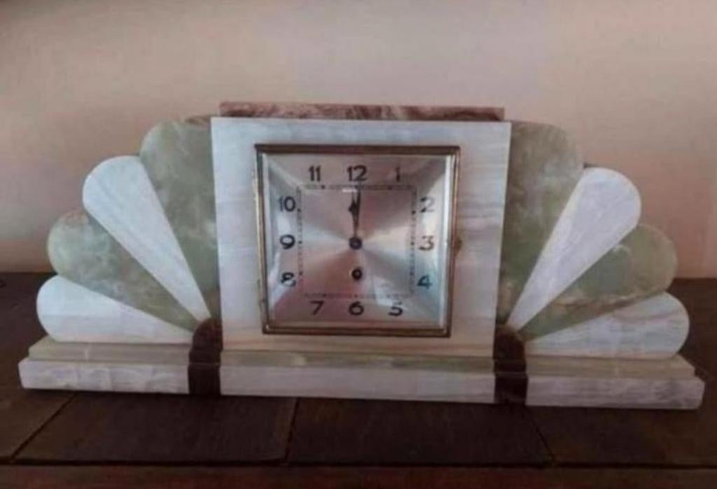 Très belle horloge en marbre. À réparer !, Enlèvement