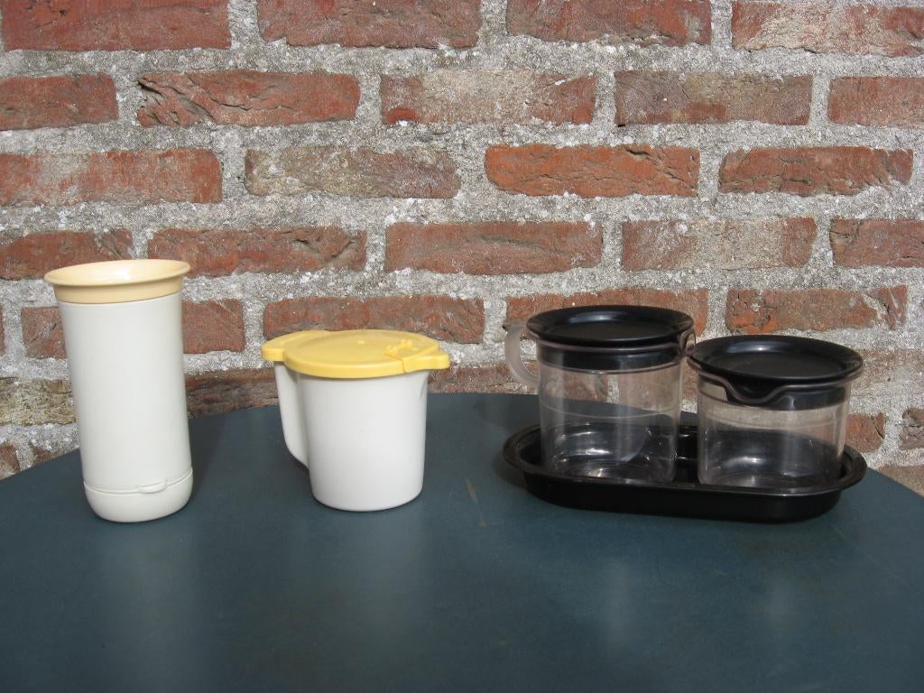 tupperware : shaker à sucre glace, pot à lait et à sucre, Enlèvement ou Envoi