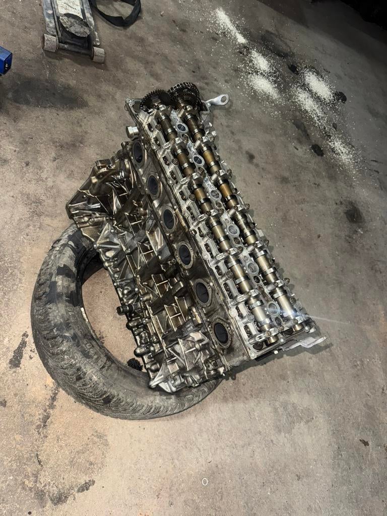 Pieces moteur et bloc bmw n57d30b, Motos, Enlèvement, Utilisé