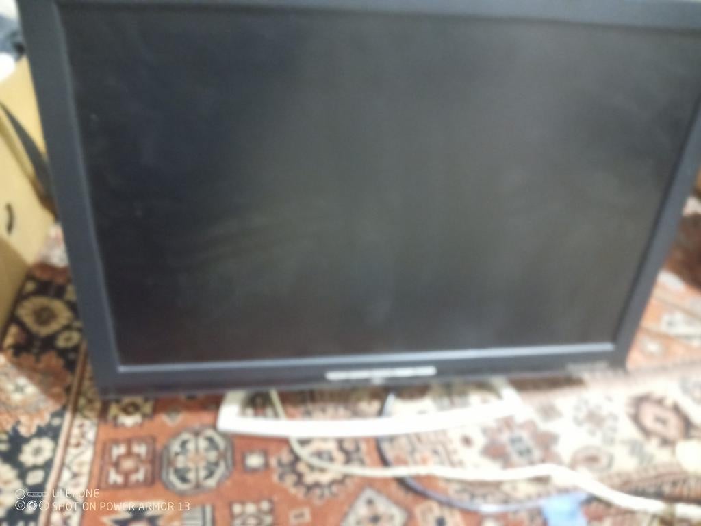 Pc monitor, Informatique & Logiciels, Enlèvement