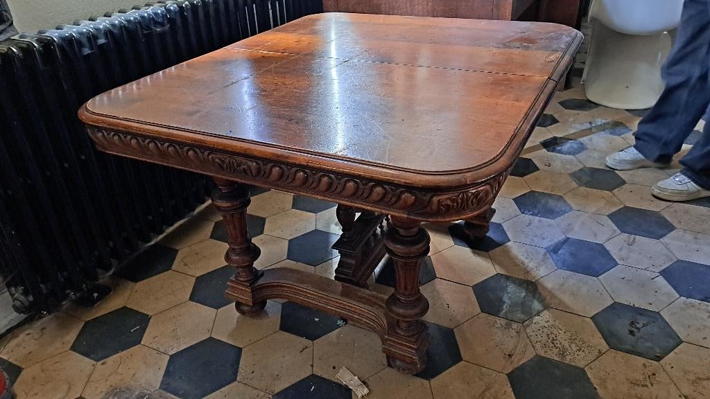 antieke Mechelse tafels, Ophalen