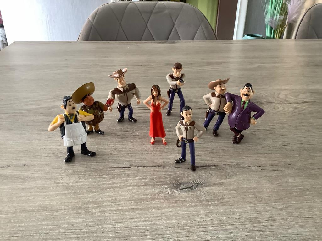 Suske en Wiske Texasrakkers verschillende characters (8 cm), Verzamelen, Ophalen of Verzenden, Suske en Wiske, Gebruikt, Beeldje of Figuurtje