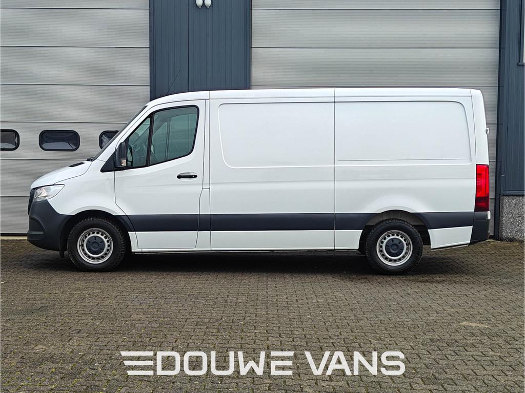 Mercedes-Benz Sprinter 315 L2H1 Automaat Inrichting Navi App, Autos, Achat, Entreprise, 2000 kg, Noir