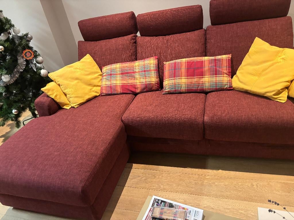 Canapé NEUF bordeaux Poltron e Sofa, Neuf, Banc d'angle, 125 à 150 cm, Tissus