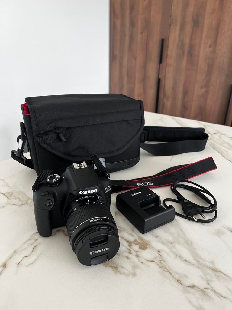 Canon EOS 4000D + Lens EF-S 18-55mm f/3.5-5.6 + Draagzak, TV, Hi-fi & Vidéo, 18 Mégapixel, Canon, Moins de 4 fois, Enlèvement