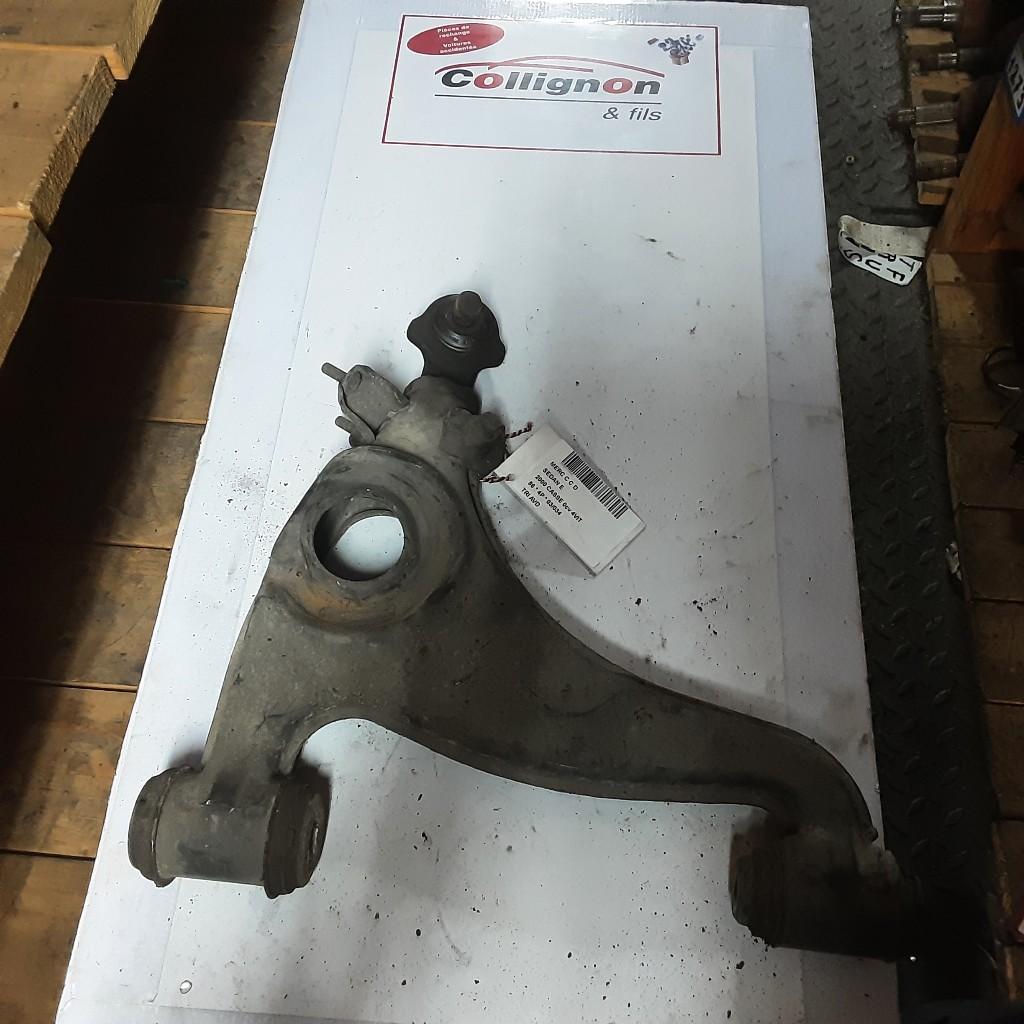 DRAAGARM RECHTS VOOR Mercedes-Benz 190 (W201), Gebruikt, Mercedes-Benz, Mevr. I. Hauben, Rue de l'Espoir 34 34
4030  GRIVEGNÉE, BE