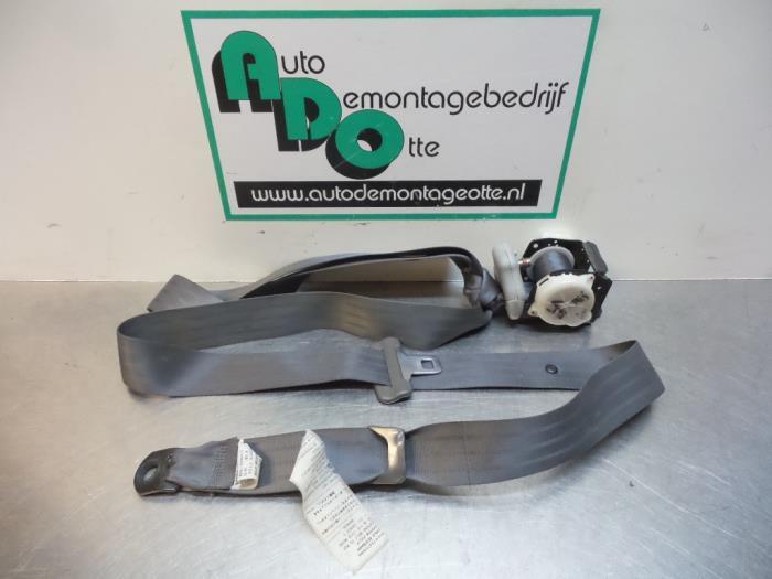 Ceinture de sécurité arrière gauche d'un Mitsubishi Space, -, 3 mois de garantie, Utilisé, Mitsubishi