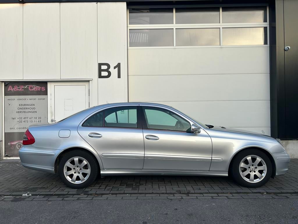 Mercedes E200CDI in goede staat, Autos, Mercedes-Benz, Cuir, Argent ou Gris, Achat, Beige