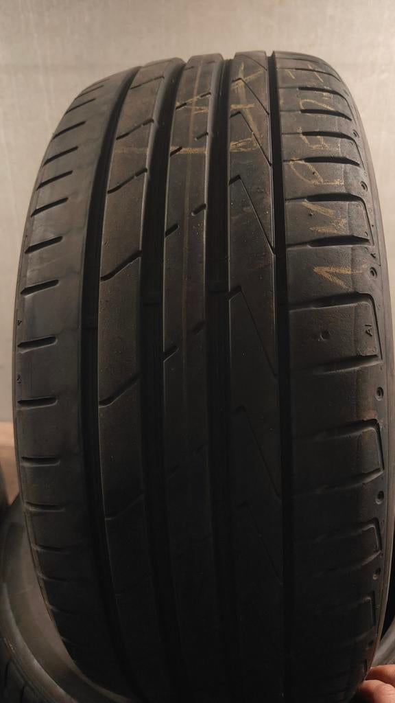 225/45r18 Hankook 45€ chacun avec montage et équilibrage, Enlèvement
