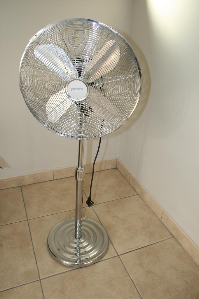 ventilateur, Enlèvement, Comme neuf, Ventilateur de trépied