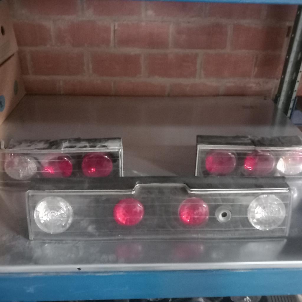 Feux arrière Honda CRX, Enlèvement, Honda