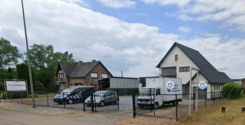 Te huur: commercieel pand met parking – Paal-Beringen, Immo, Huizen te huur, Provincie Limburg, Overige soorten, Direct bij eigenaar