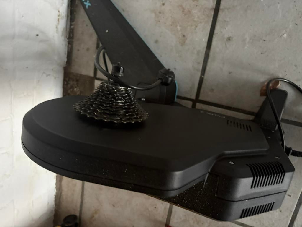 Tackx Bluetooth trainer + Eddy Merckx koersfiets, Fietsen en Brommers, Fietsen | Heren | Sportfietsen en Toerfietsen, Zo goed als nieuw