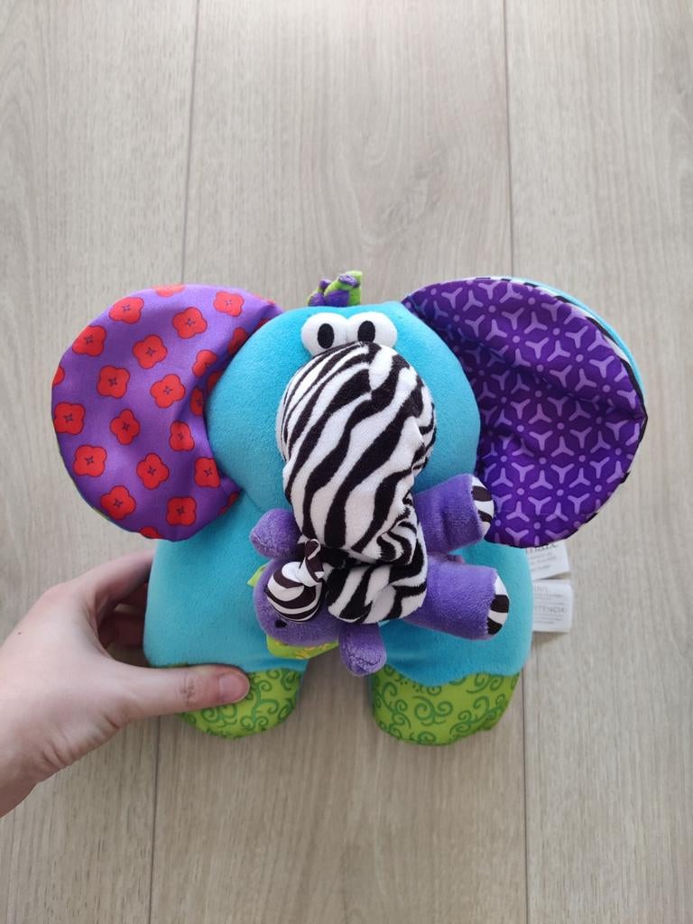 Olifant met muziek lamaze, Ophalen
