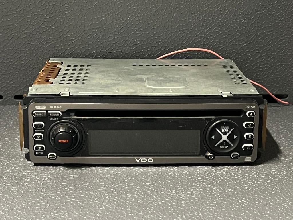 VDO CD521 auto radio-CD, Auto diversen, Autoradio's, Ophalen of Verzenden, Zo goed als nieuw