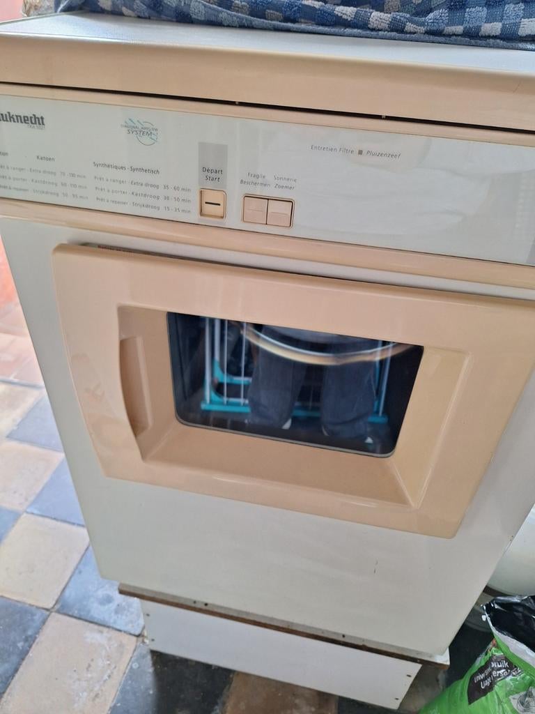 Droogkast met buis bauknecht, Elektronische apparatuur, Droogkasten, Ophalen