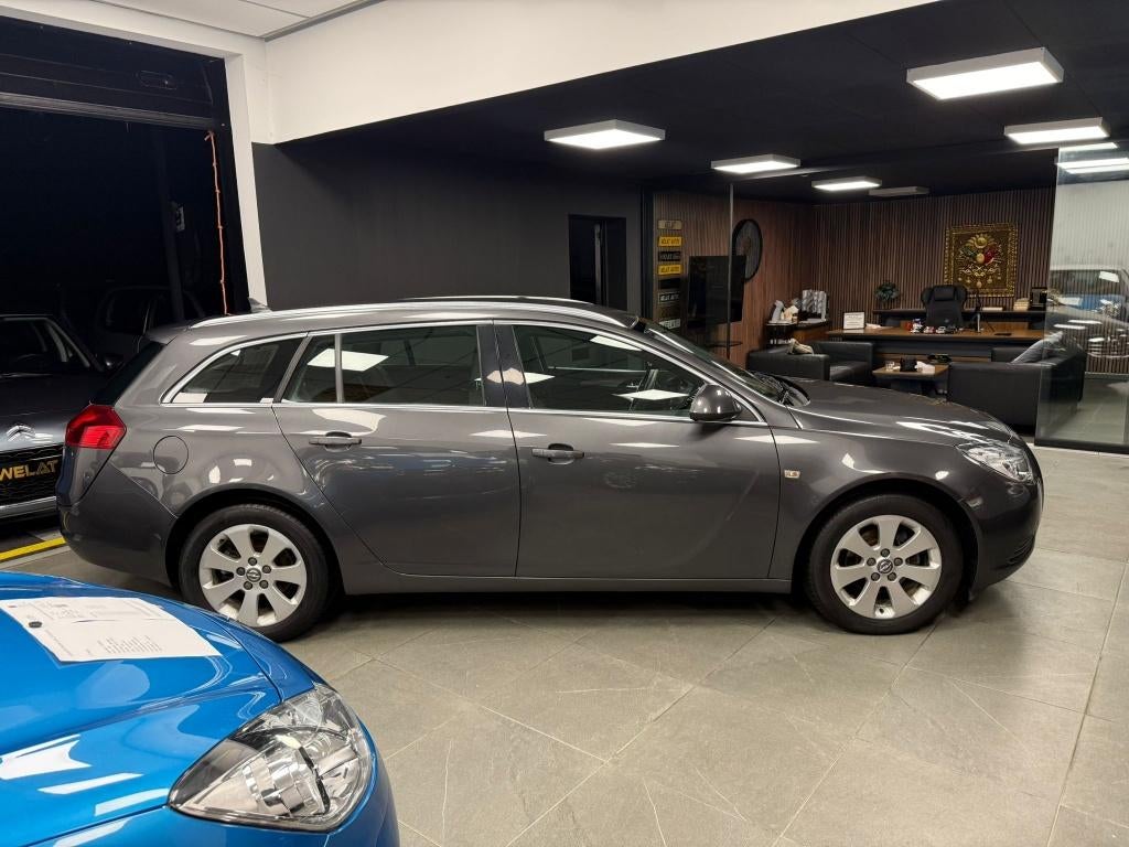 OPEL INSIGNIA 2 LITER 2012 DIESEL 147.000 KM TOP STAAT, Bluetooth, 129 g/km, Entreprise, Noir