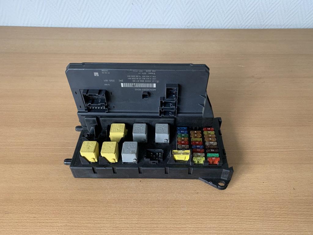 mercedes sprinter 906 SAM module / zekeringkast A9069004700, Utilisé, -, -, Enlèvement ou Envoi