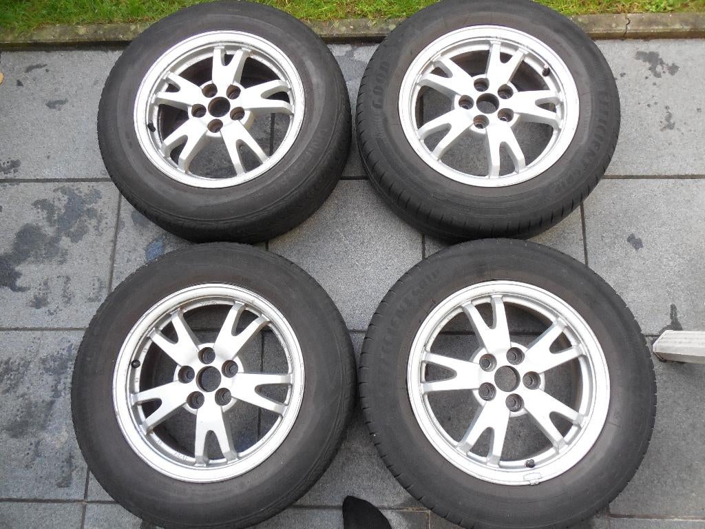4 Jantes Toyota Prius, Auto-onderdelen, Banden en Velgen, Ophalen, Gebruikt, 15 inch, Banden en Velgen