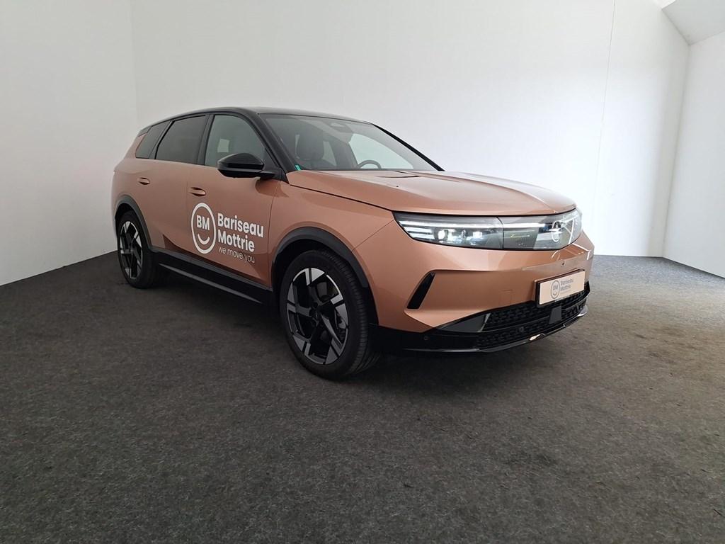 Opel Grandland GS ELECTRIC 73 KWH DIRECT 213 CH * PARKEERHU, 213 pk, 157 kW, SUV of Terreinwagen, Zilver of Grijs