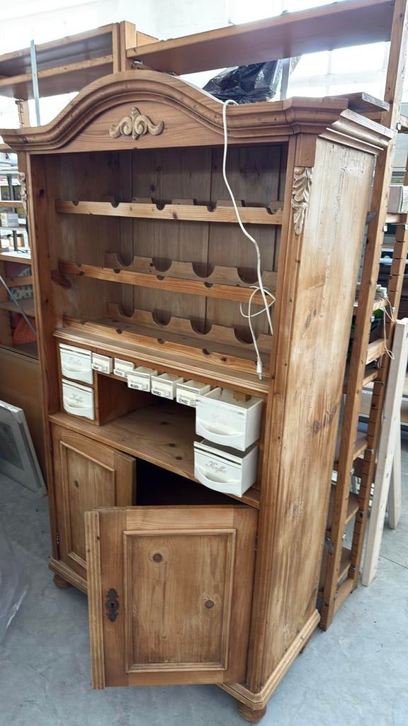 Grenen wijn kastje, Antiek en Kunst, Ophalen