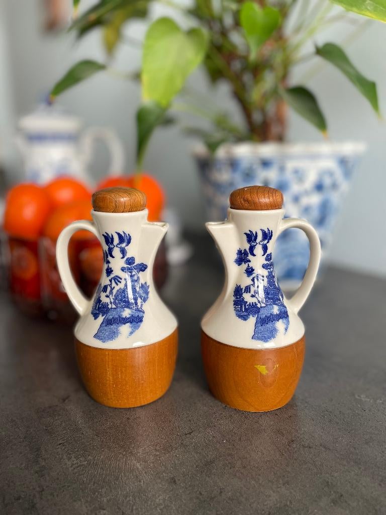 Ensemble d'huile et de vinaigre en céramique vintage, Antiquités & Art, Antiquités | Céramique & Poterie, Enlèvement