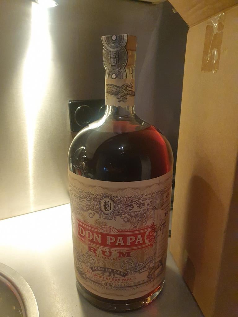 Don papa rum 4.5 liter small batch, Enlèvement, Comme neuf