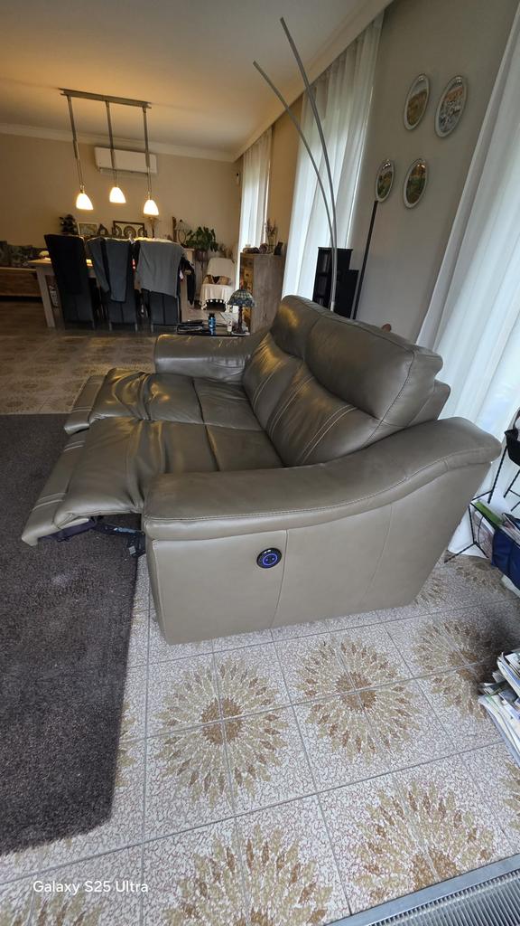 Divan de chez chateau dAx, Ophalen, Gebruikt, Leer