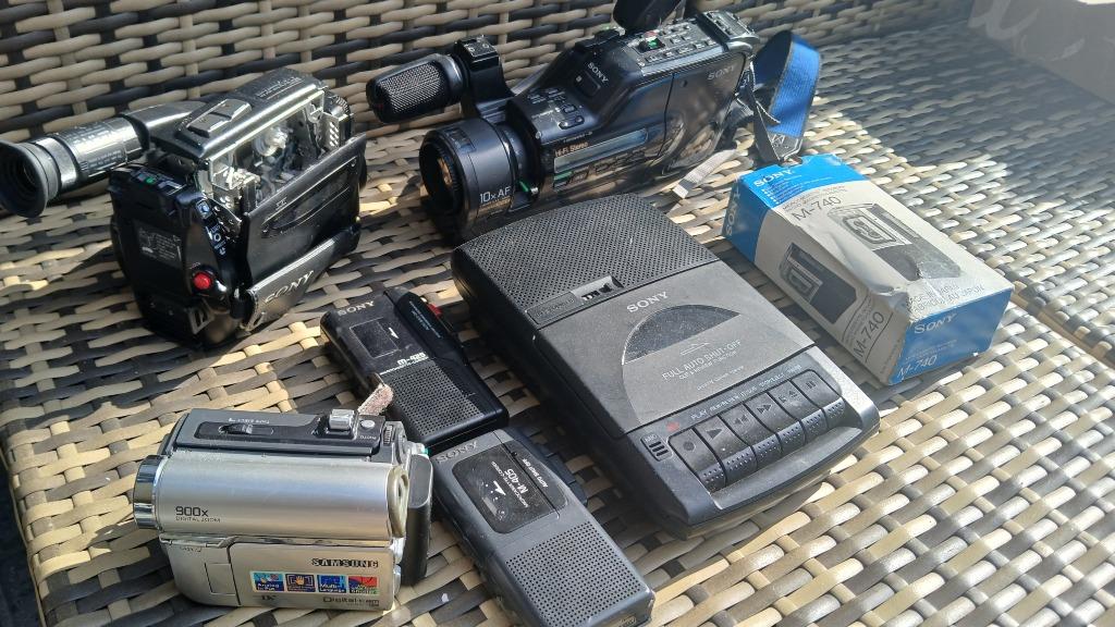 divers appareil a verifier camera dictaphone casette dvd, Enlèvement ou Envoi, 8 mm, Caméra