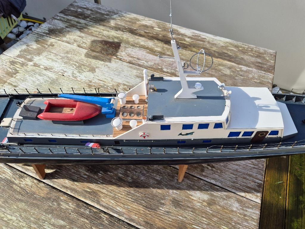 bateau rc, Enlèvement, Utilisé