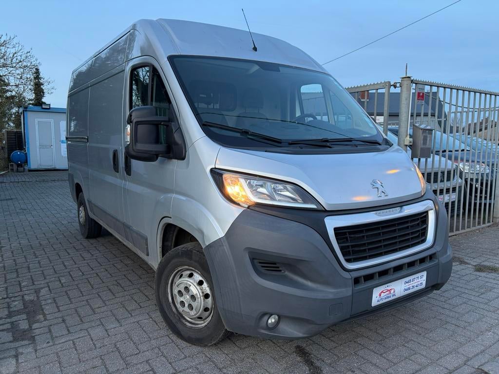 Peugeot Boxer 2.2 HDi L1H1 Pack GPS PRÊTE À IMMATRICULER, Stof, 110 kW, 4 cilinders, Bedrijf