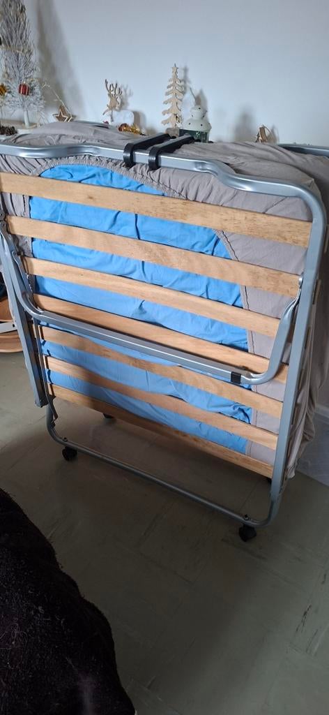 Lit pliant à lattes structure metal, Maison & Meubles, Enlèvement, 200 cm