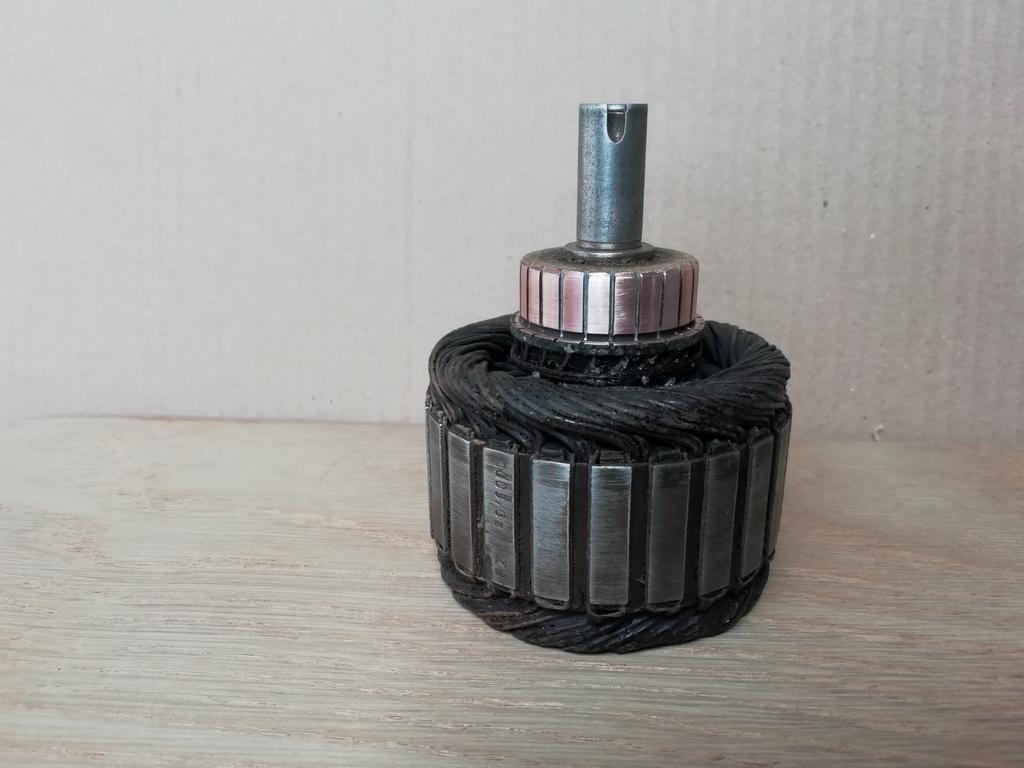 Jlo, NSU, dkw ou.... Ancres dynamo, Motos, Enlèvement ou Envoi