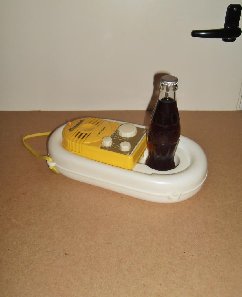 C'est rare!Radio flottante,transistor,Anitech,porte-bouteill, Antiquités & Art, Enlèvement ou Envoi