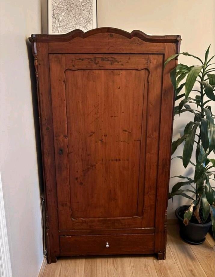 👑 Disponible belle Armoire placard Bonnetière bois massif, Maison & Meubles, Armoires | Penderies & Garde-robes, Utilisé, 150 à 200 cm