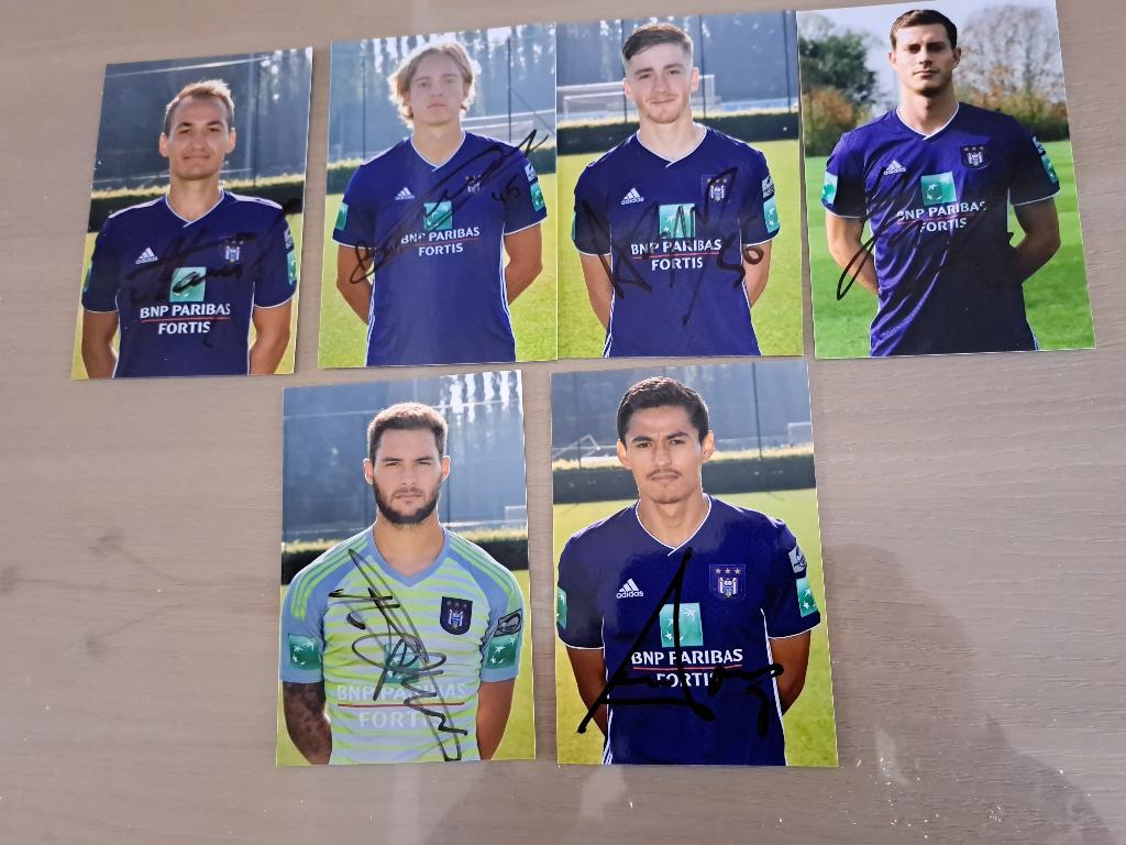 6 foto's RSC Anderlecht 18-19 met Handtekening, Ophalen of Verzenden, Zo goed als nieuw