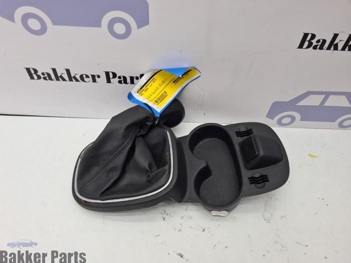 Versnellingspookhoes van een Opel Corsa, Auto-onderdelen, Interieur en Bekleding, Opel, Gebruikt, 3 maanden garantie