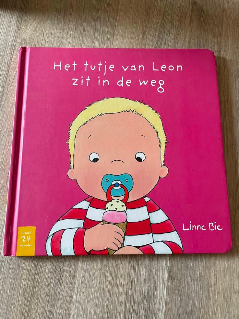 Het tutje van Leon zit in de weg, Boeken, Ophalen of Verzenden, Jongen