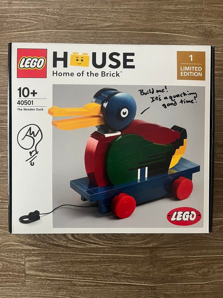 Houten eend, The Wooden Duck (40501) Gesigneerd, Signed, Kinderen en Baby's, Speelgoed | Duplo en Lego, Nieuw, Lego, Complete set