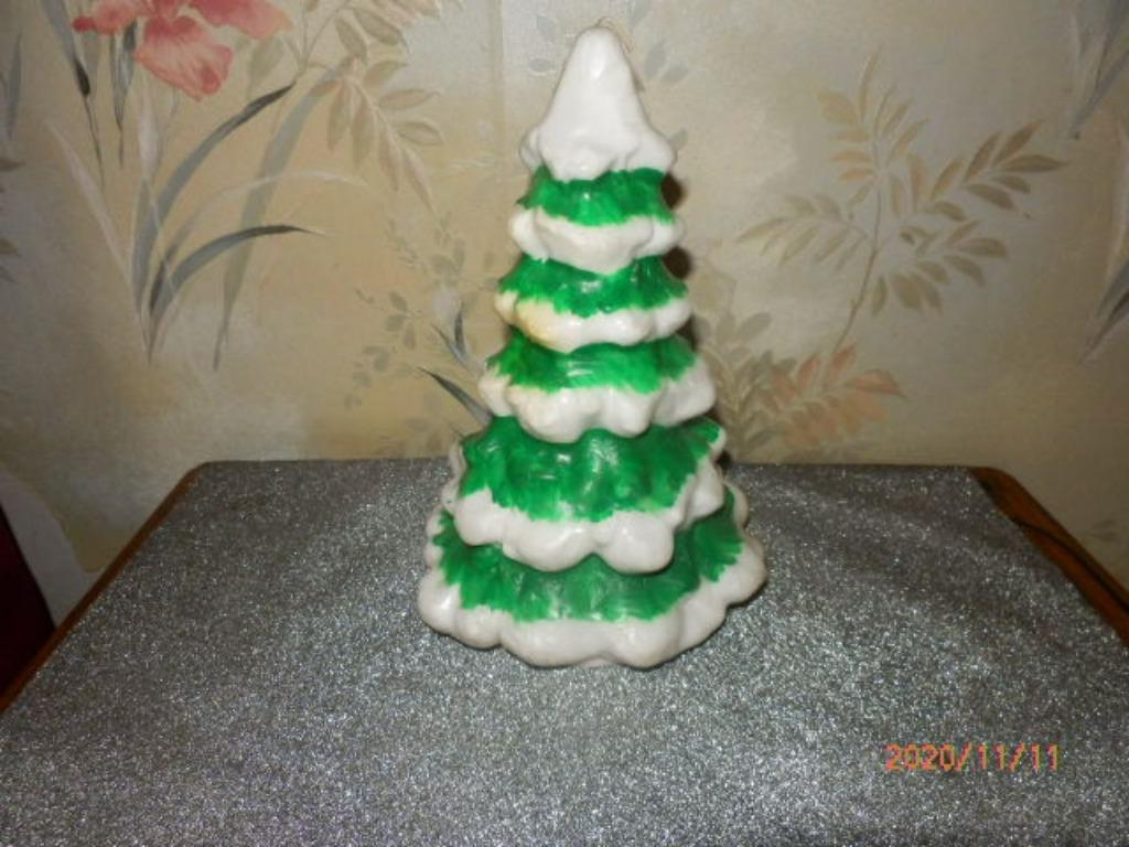 (44) -bougie en forme de sapin - neuve -, Bougie, Neuf, Moins de 25 cm, Vert